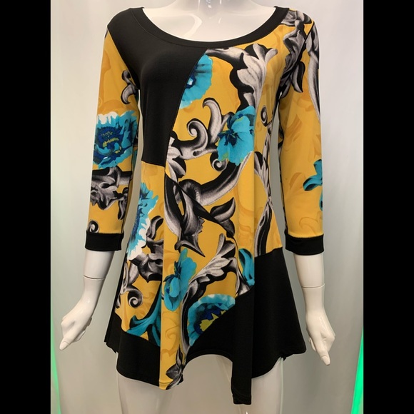 eva varro Tops - EVA VARRO 3/4 sleeves BOHO TUNIC PORTAL